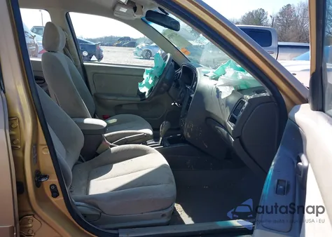 2004 Hyundai Elantra Gls/Gt z USA, uszkodzony, nr VIN KMHDN46D64U722135